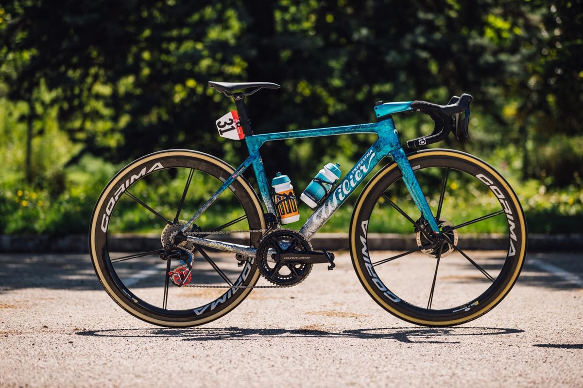 Cav Giro Filante SLR.jpg